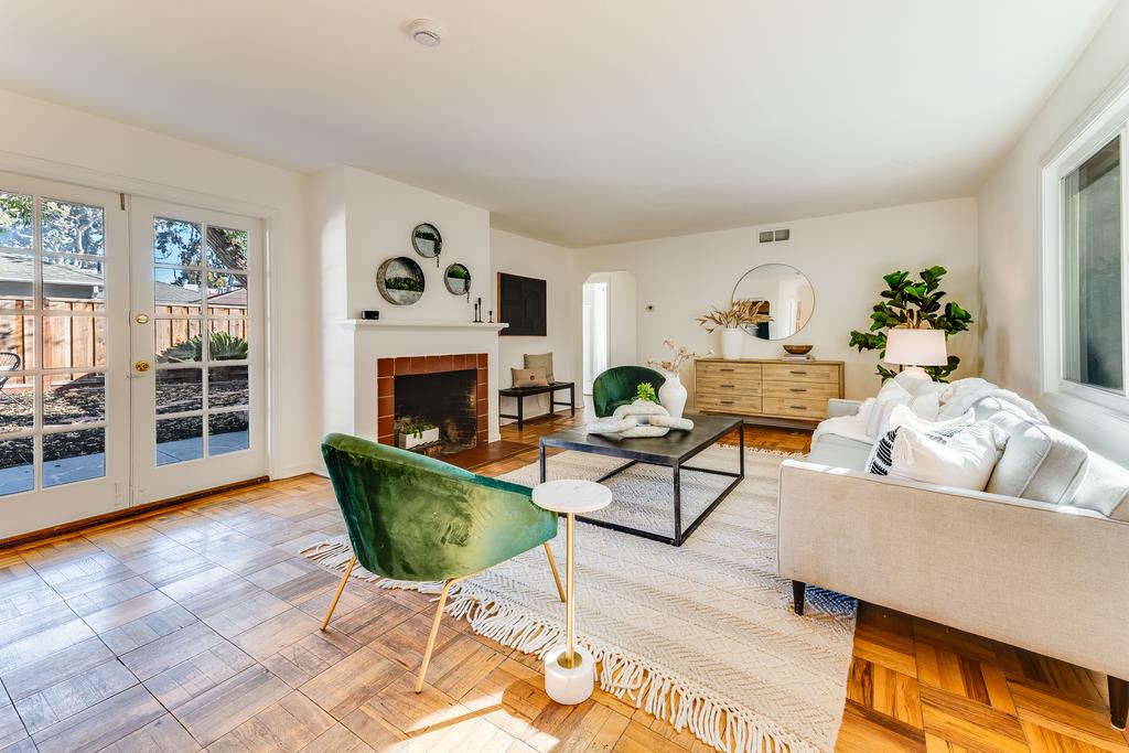 2620 Middlefield Road