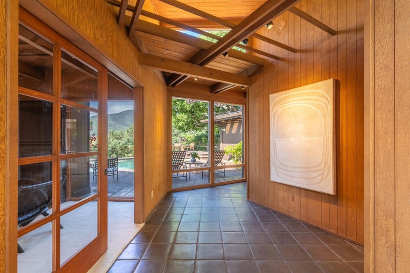 46 Middle Canyon Road