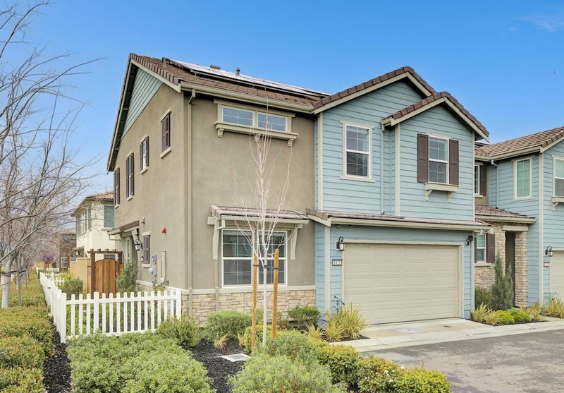 1426 South Central Parkway