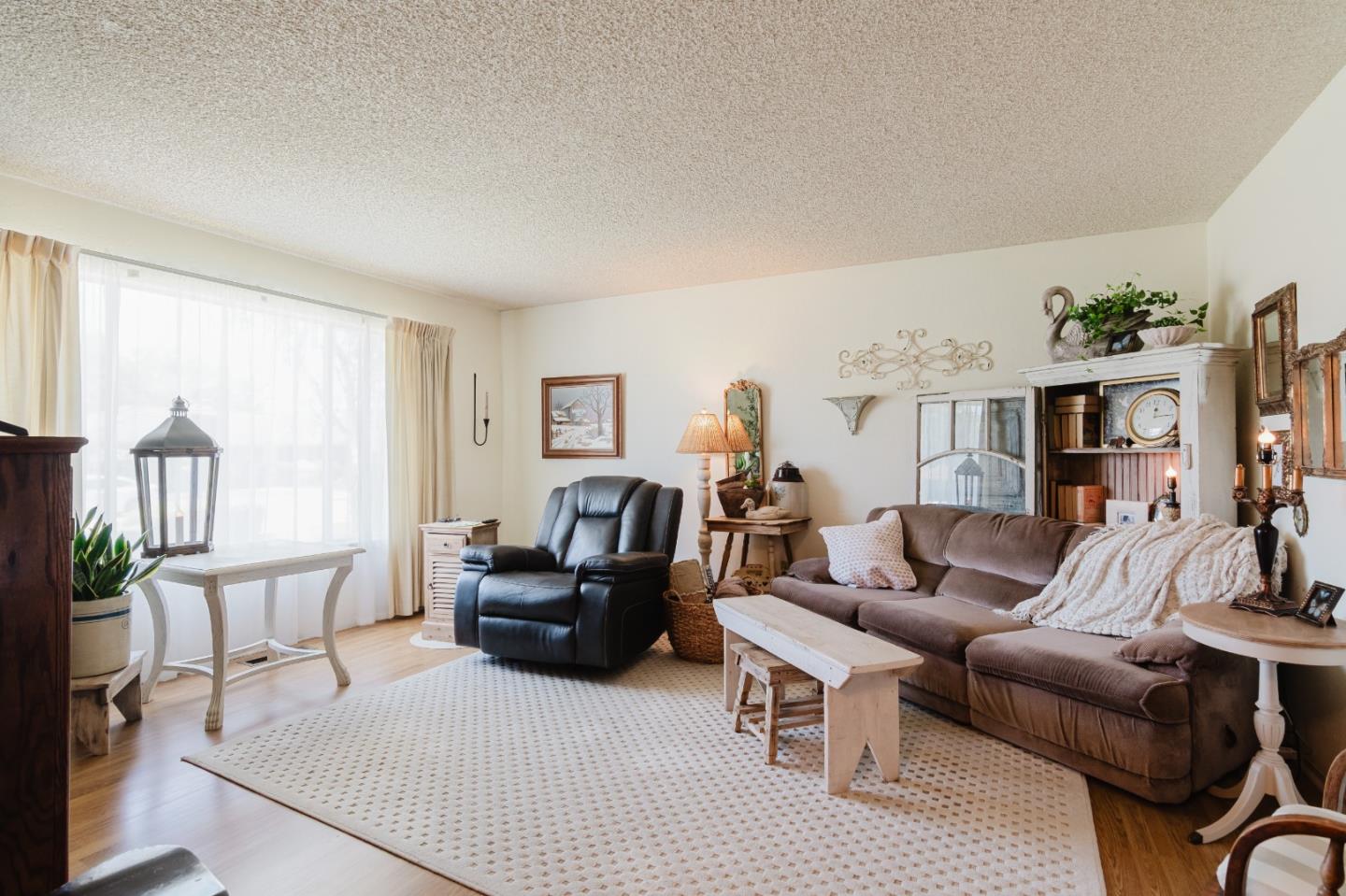 219 Rio Vista Drive
