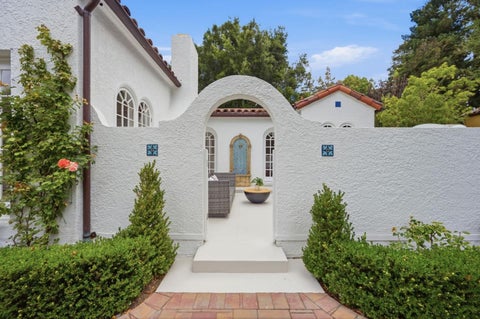 Tiny photo for 1535 Cowper Street, Palo Alto, CA 94301 (MLS # ML82057940)