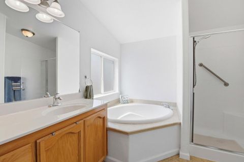 Tiny photo for 232 Santa Susana #232, SAN LEANDRO, CA 94579 (MLS # ML82043989)