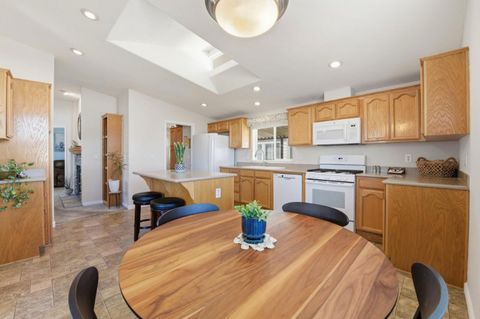 Tiny photo for 232 Santa Susana #232, SAN LEANDRO, CA 94579 (MLS # ML82043989)