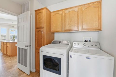 Tiny photo for 232 Santa Susana #232, SAN LEANDRO, CA 94579 (MLS # ML82043989)