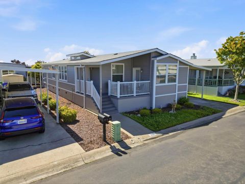 Tiny photo for 232 Santa Susana #232, SAN LEANDRO, CA 94579 (MLS # ML82043989)