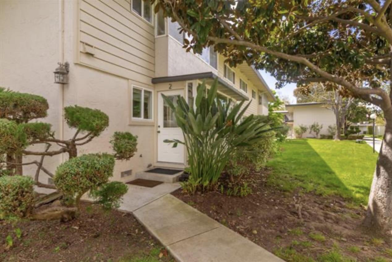 14225 Lora Drive