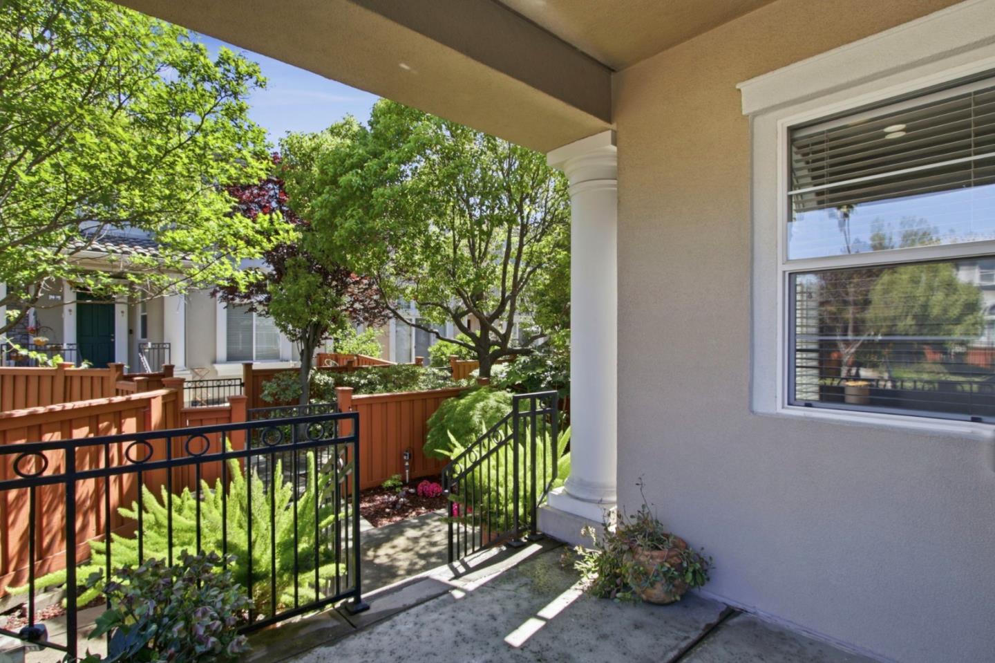 248 Vista Roma Way