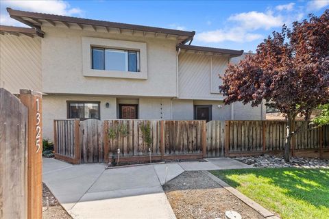 Tiny photo for 1321 Fruitdale Avenue, SAN JOSE, CA 95126 (MLS # ML82019999)