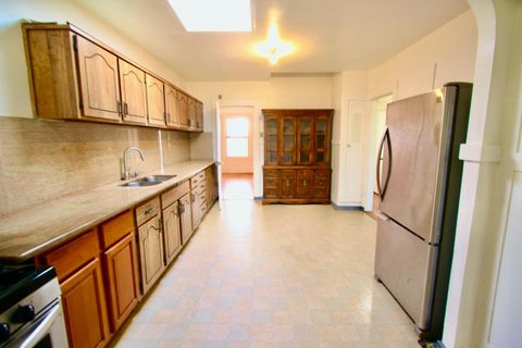 Tiny photo for 255 Munich Street, SAN FRANCISCO, CA 94112 (MLS # ML82049662)