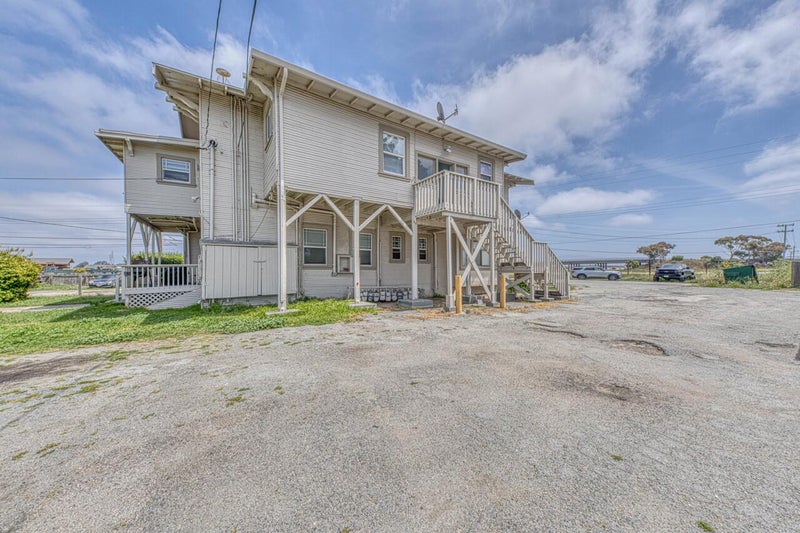 1200 West Market Circle