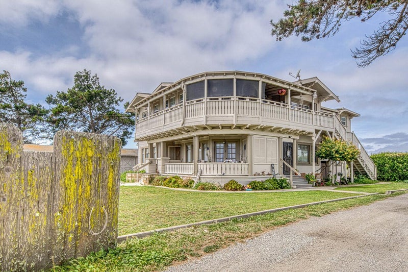 1200 West Market Circle