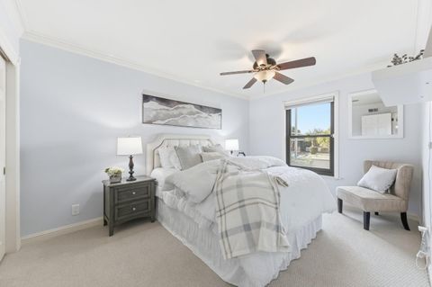 Tiny photo for 247 Pelican Court, Foster City, CA 94404 (MLS # ML82033507)