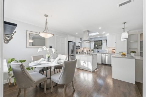 Tiny photo for 247 Pelican Court, Foster City, CA 94404 (MLS # ML82033507)