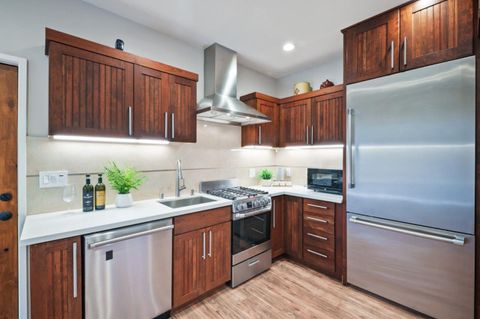 Tiny photo for 841 Bayview Way, REDWOOD CITY, CA 94062 (MLS # ML82023843)