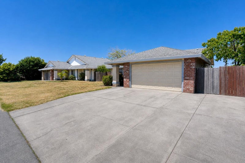 7913 Cottonleaf Way
