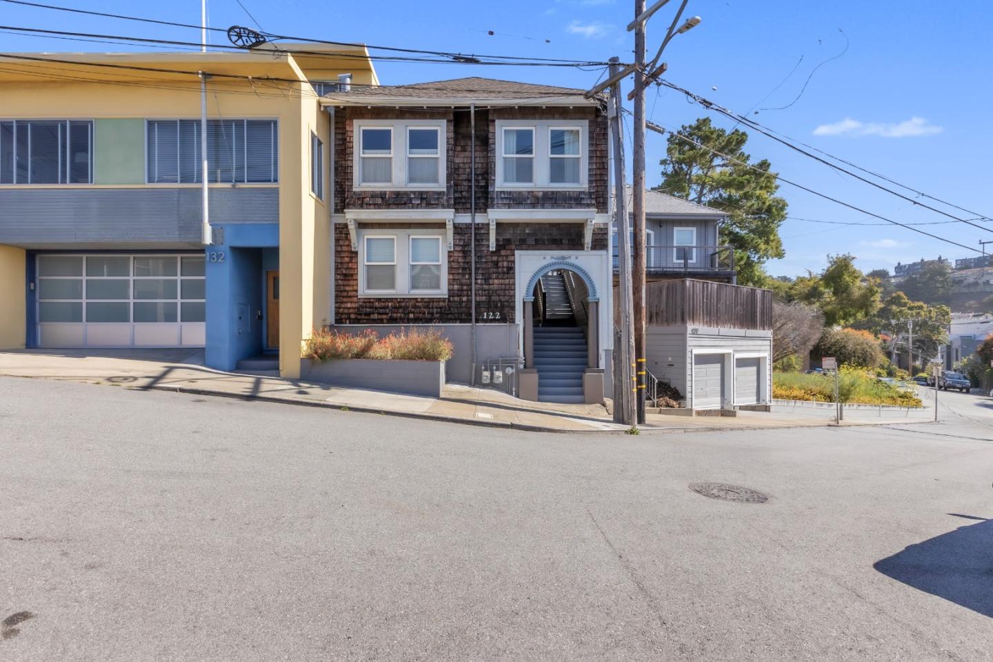 122 Arbor Street