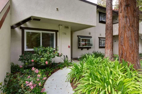 1400 Bowe Avenue Unit 1704, Santa Clara, CA 95051 - MLS#: ML82001638