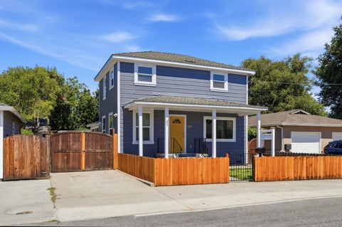 Tiny photo for 522 Carlos Avenue, Redwood City, CA 94061 (MLS # ML82051223)