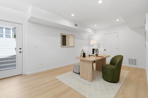 Tiny photo for 522 Carlos Avenue, Redwood City, CA 94061 (MLS # ML82051223)