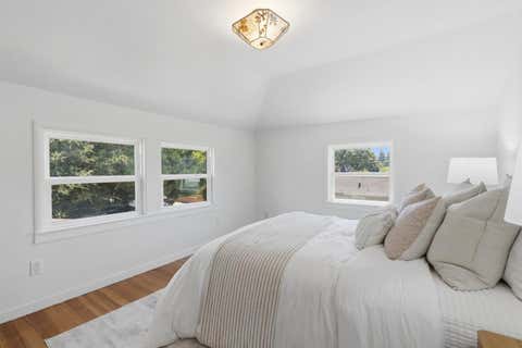 Tiny photo for 522 Carlos Avenue, Redwood City, CA 94061 (MLS # ML82051223)