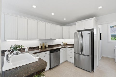 Tiny photo for 522 Carlos Avenue, Redwood City, CA 94061 (MLS # ML82051223)