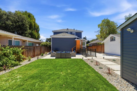 Tiny photo for 522 Carlos Avenue, Redwood City, CA 94061 (MLS # ML82051223)