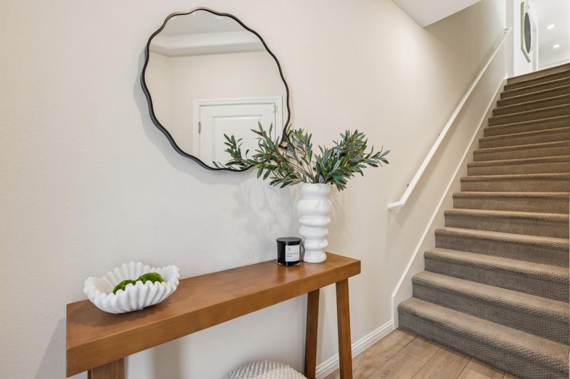 6571 Vision Court