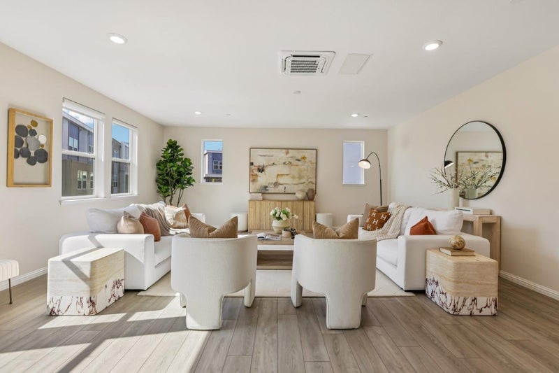 6571 Vision Court