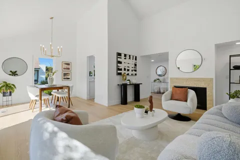 MLS: ML82054505