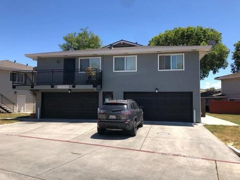 Photo of 5461 Tyhurst Court #1, SAN JOSE, CA 95123 (MLS # ML82062241)