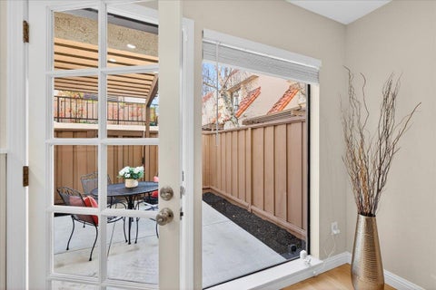 Tiny photo for 582 Pimlico Court Ct, WALNUT CREEK, CA 94597 (MLS # ML82055626)