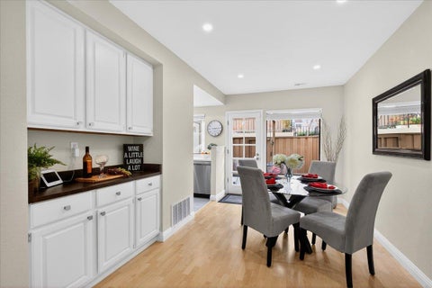 Tiny photo for 582 Pimlico Court Ct, WALNUT CREEK, CA 94597 (MLS # ML82055626)