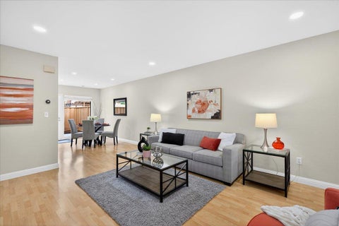 Tiny photo for 582 Pimlico Court Ct, WALNUT CREEK, CA 94597 (MLS # ML82055626)