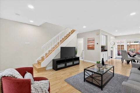 Tiny photo for 582 Pimlico Court Ct, WALNUT CREEK, CA 94597 (MLS # ML82055626)