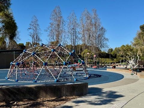 Tiny photo for 1639 Cypress Avenue, San Mateo, CA 94401 (MLS # ML82037142)