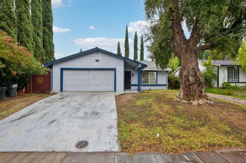 Photo of 4832 Don Julio Boulevard, SACRAMENTO, CA 95842 (MLS # ML82025095)