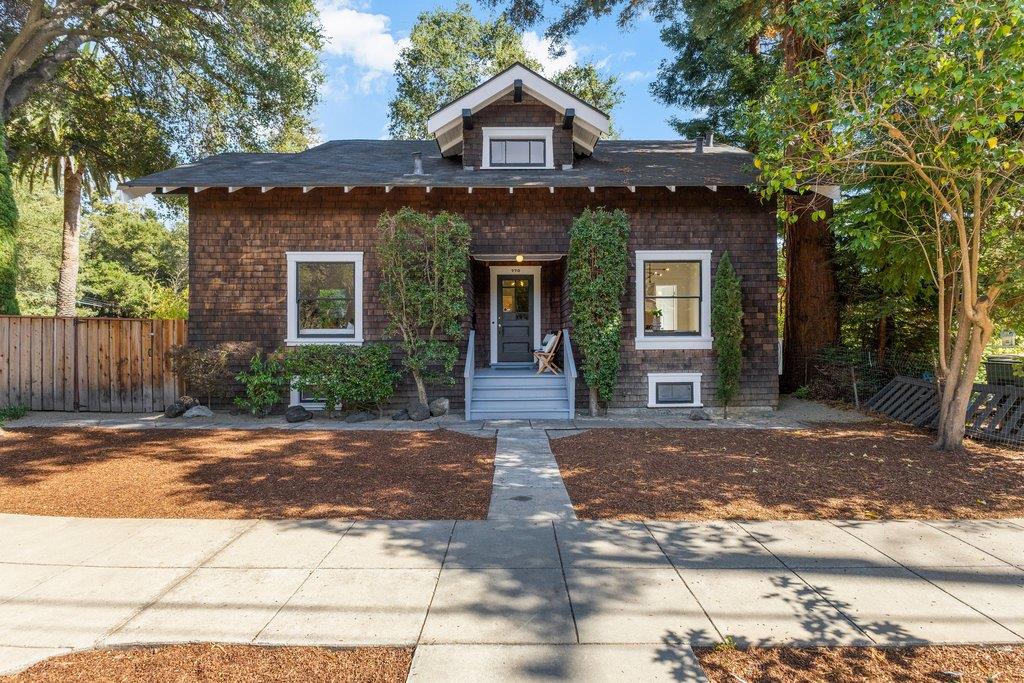 770 Everett Avenue