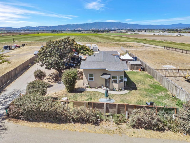 2712 Ferguson Road