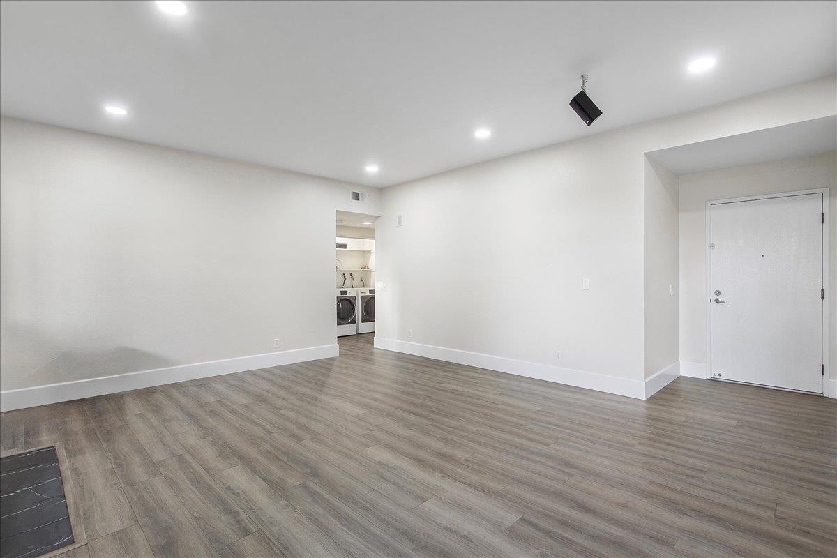 37168 Meadowbrook Common 105