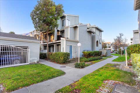 Photo of 37168 Meadowbrook Common #105, Fremont, CA 94536 (MLS # ML82054014)