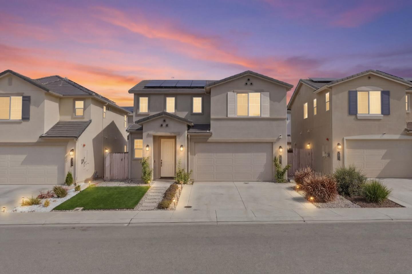 1207 Walker Peak Way