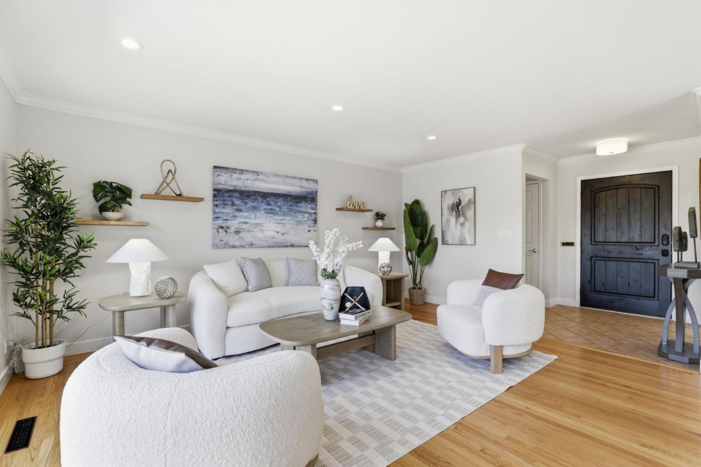 1079 The Dalles Avenue