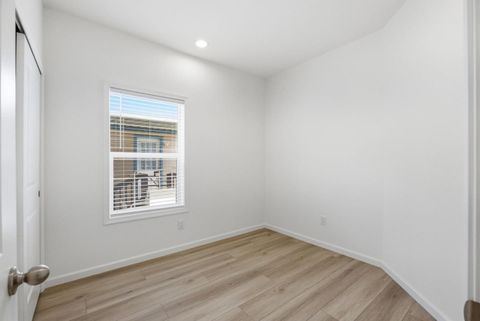 Tiny photo for 1555 Merrill Street #129, SANTA CRUZ, CA 95062 (MLS # ML82043174)