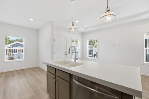 Tiny photo for 1555 Merrill Street #129, SANTA CRUZ, CA 95062 (MLS # ML82043174)