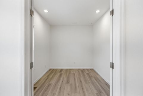 Tiny photo for 1555 Merrill Street #129, SANTA CRUZ, CA 95062 (MLS # ML82043174)