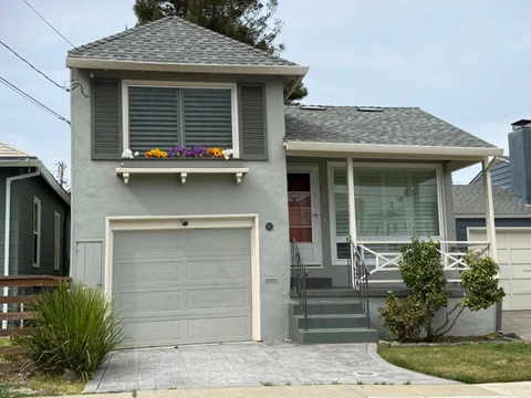 141 Linden Avenue, San Bruno, CA 94066 - #: ML82059366
