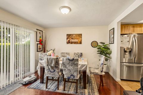 Tiny photo for 1342 Essex Way, SAN JOSE, CA 95117 (MLS # ML82052013)
