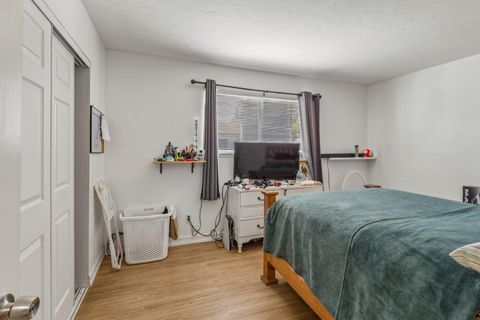 Tiny photo for 1342 Essex Way, SAN JOSE, CA 95117 (MLS # ML82052013)