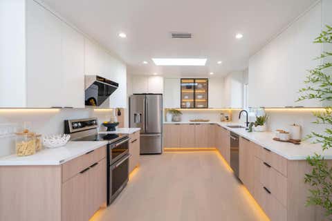 Tiny photo for 3102 Flowers Lane, Palo Alto, CA 94306 (MLS # ML82058343)