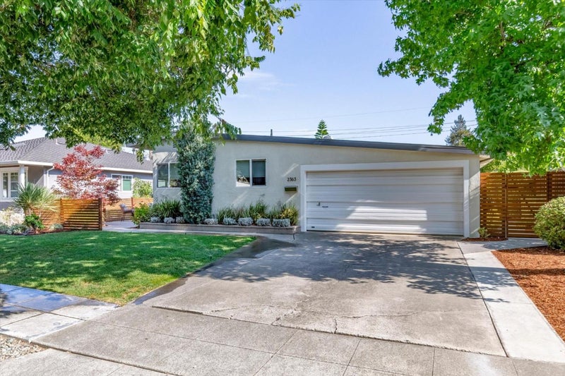 2363 Venndale Avenue